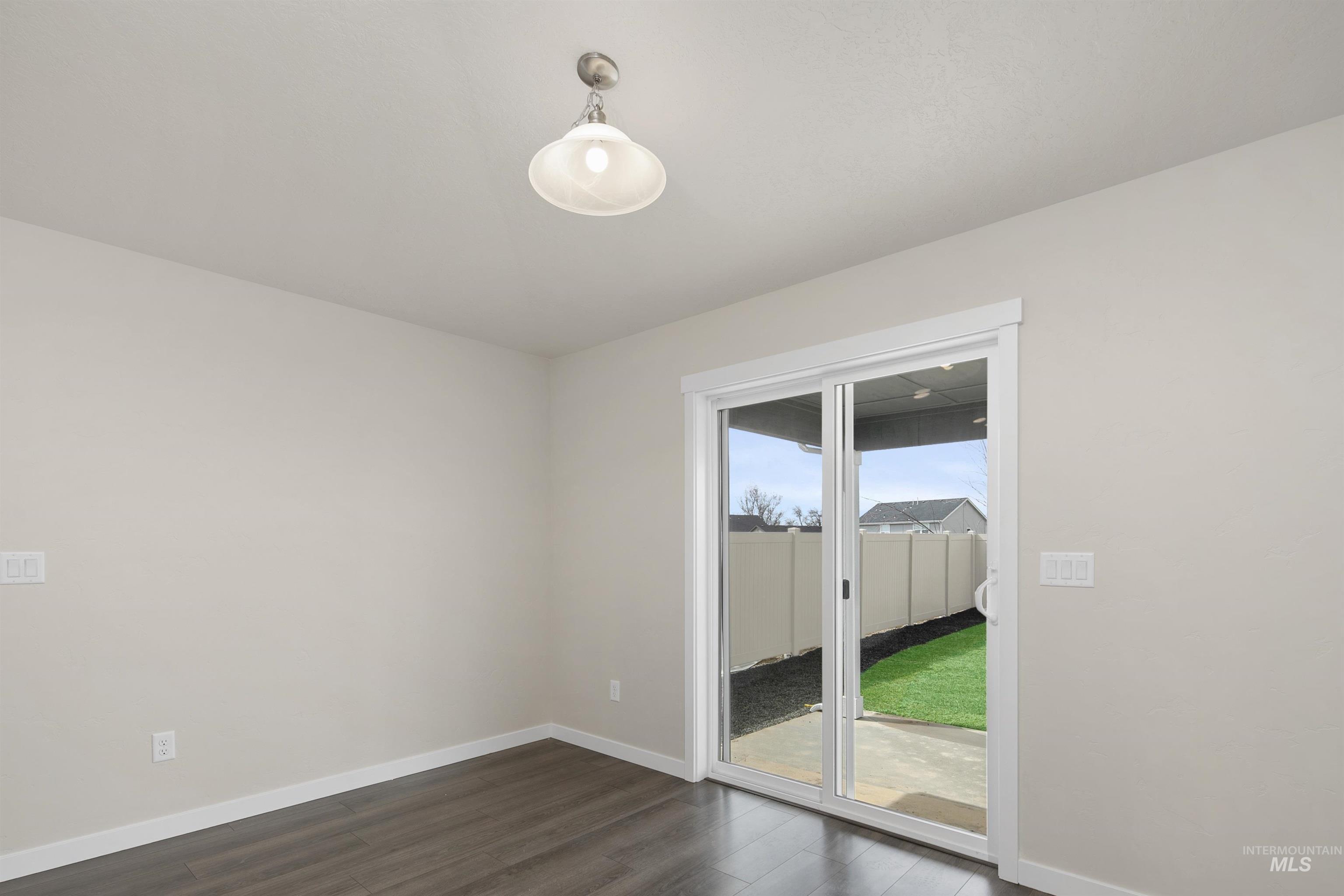 7687 E Meriwether Dr Property Photo 8