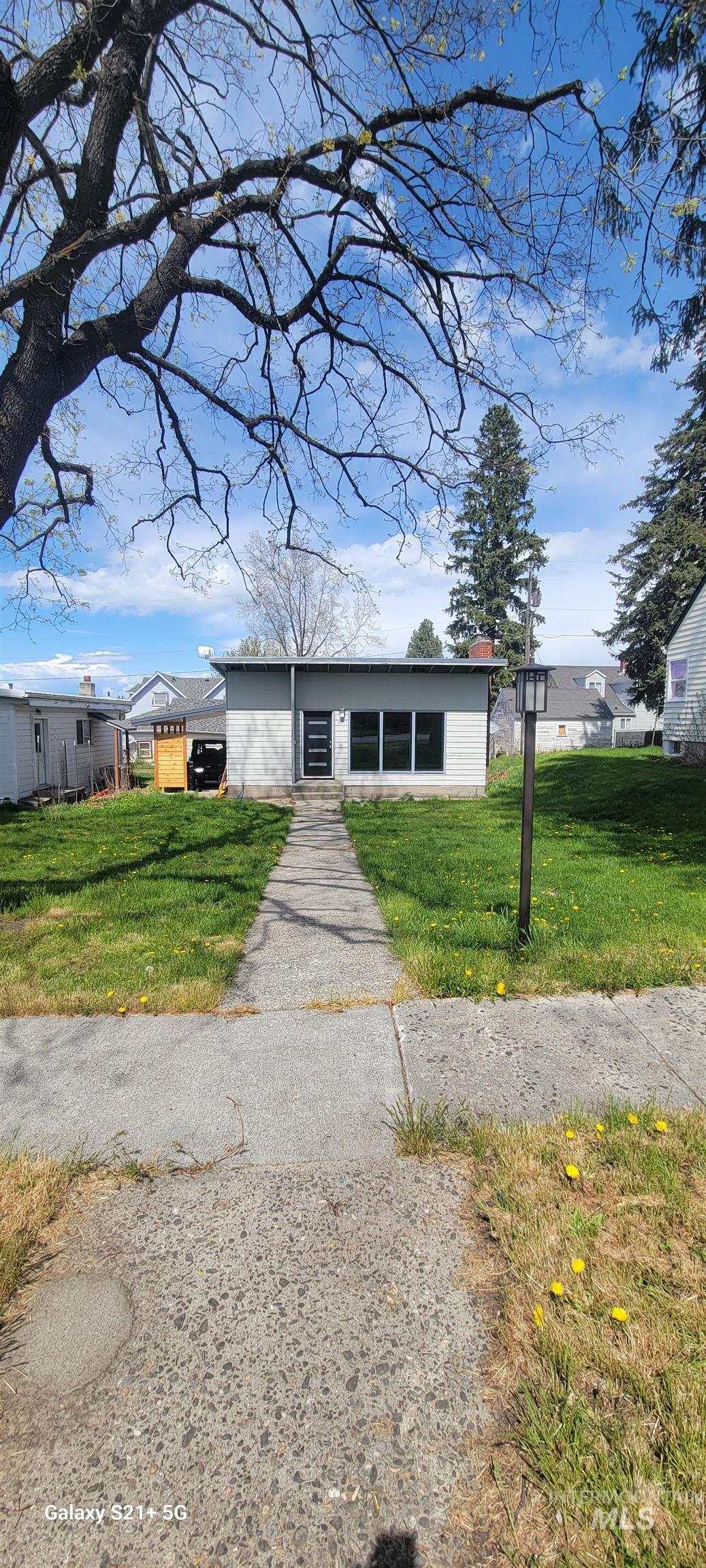 113 E South 2nd St. Property Photo 5