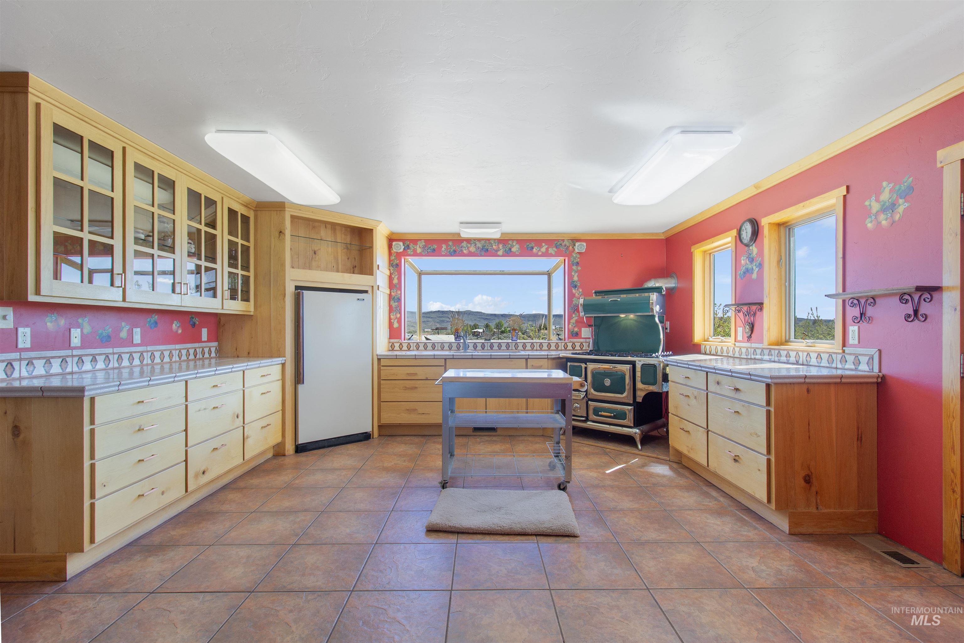 331 Shoshone Ave Property Photo 25