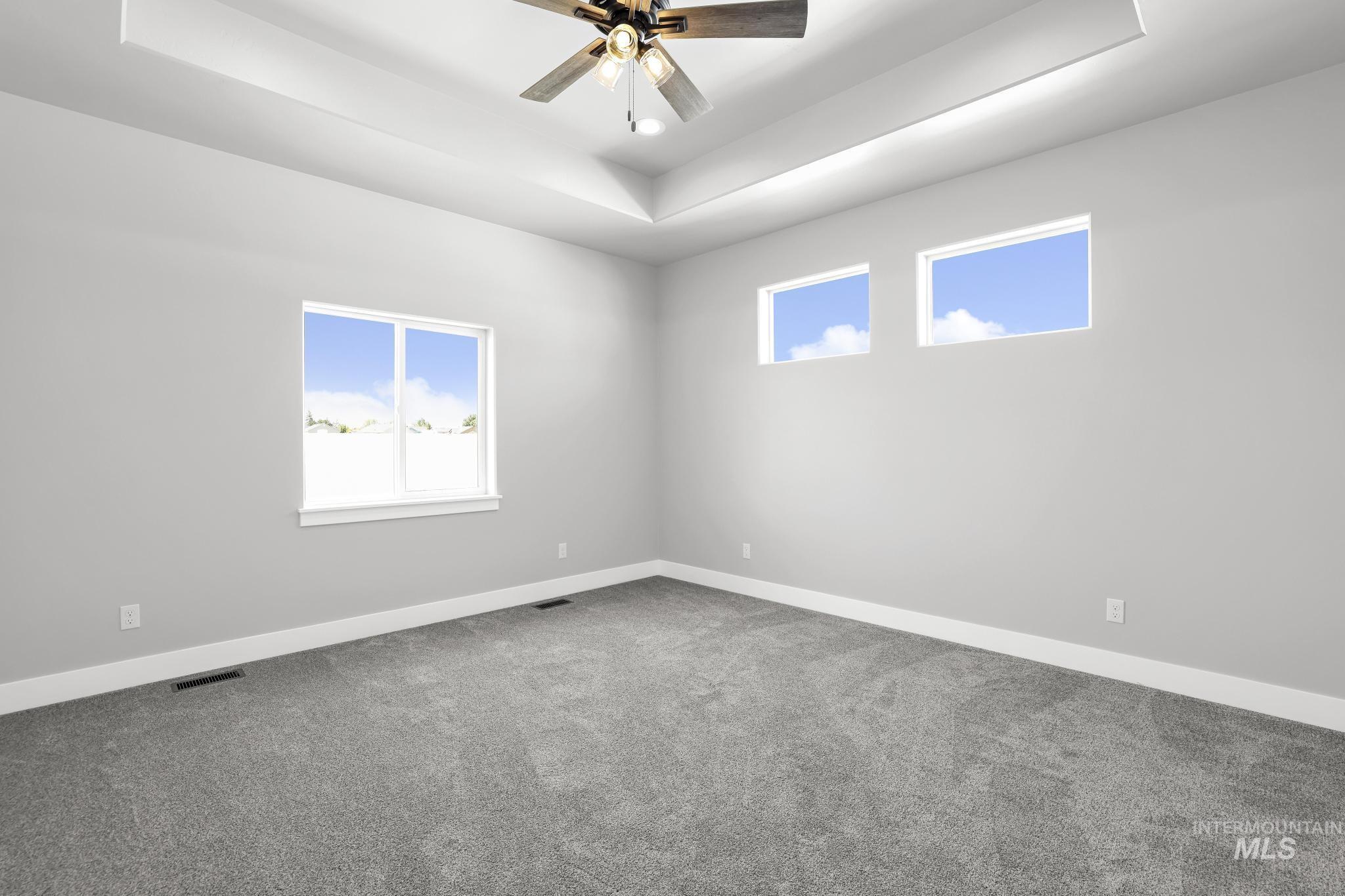 1329 18th Ave E Property Photo 27