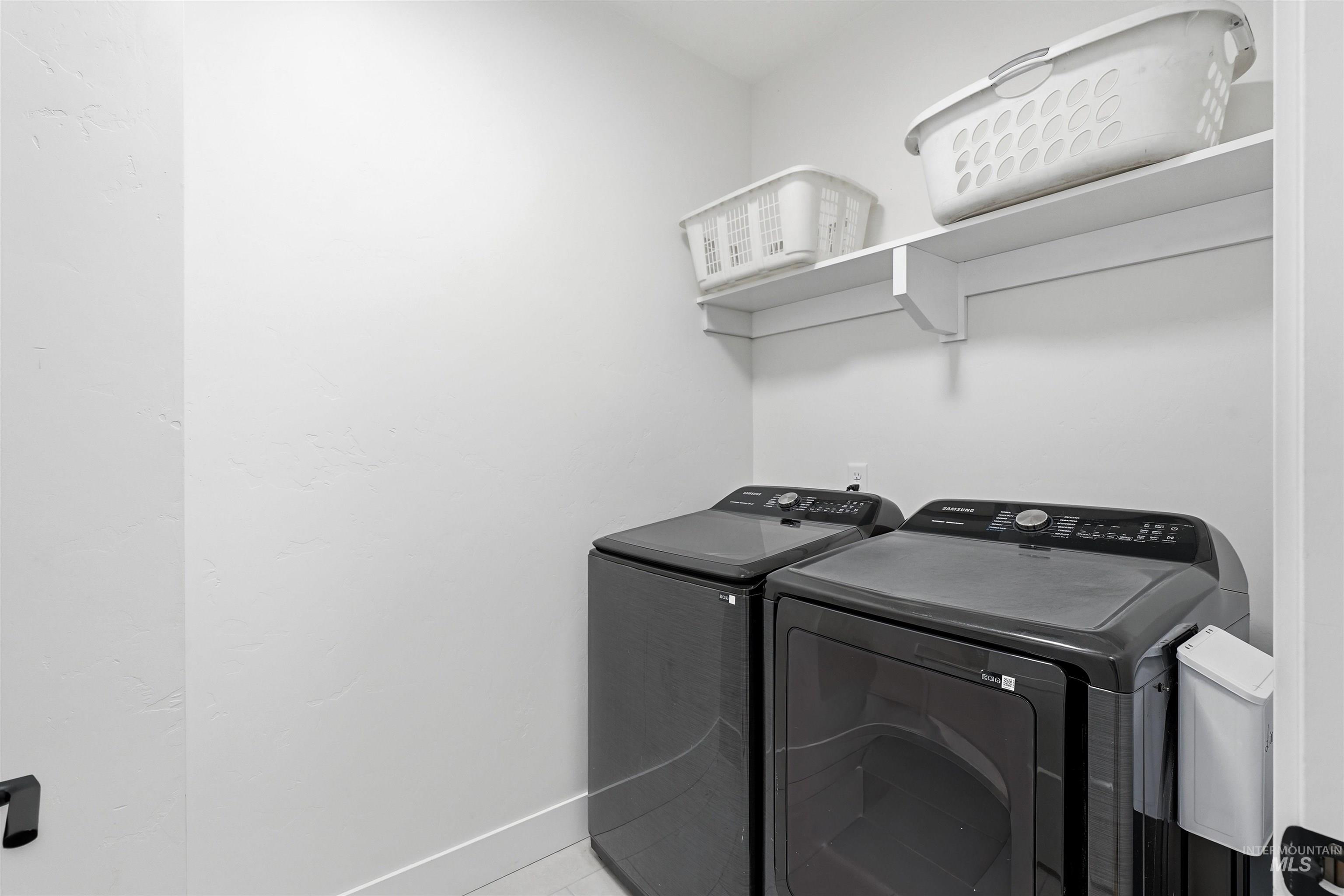 3109 N King Garden Way Property Photo 19