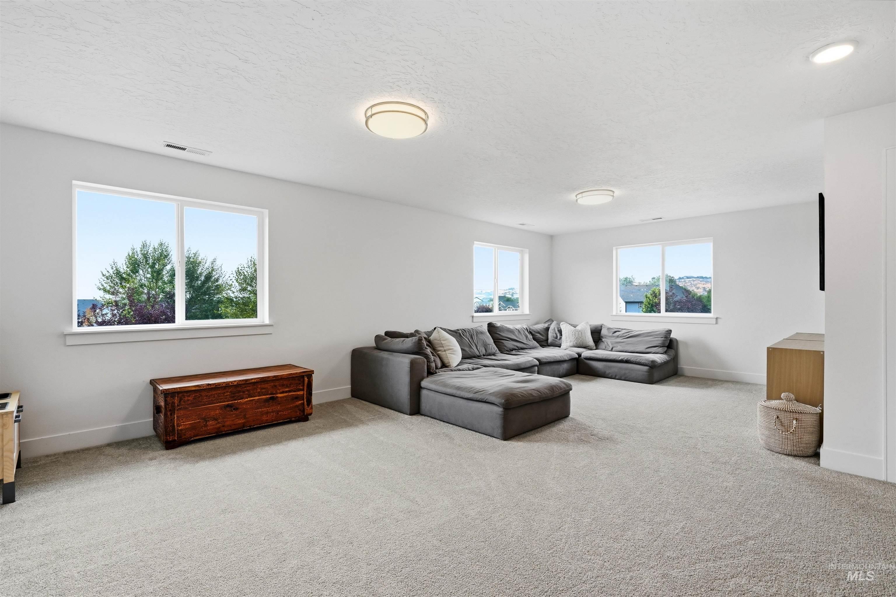 3109 N King Garden Way Property Photo 29