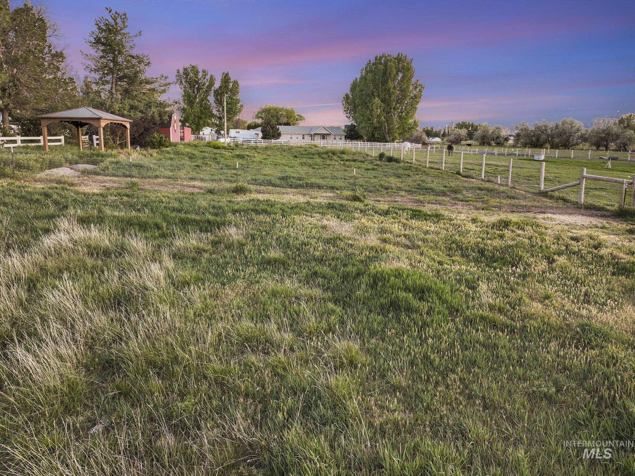 2673 S 1050 E Property Photo 13