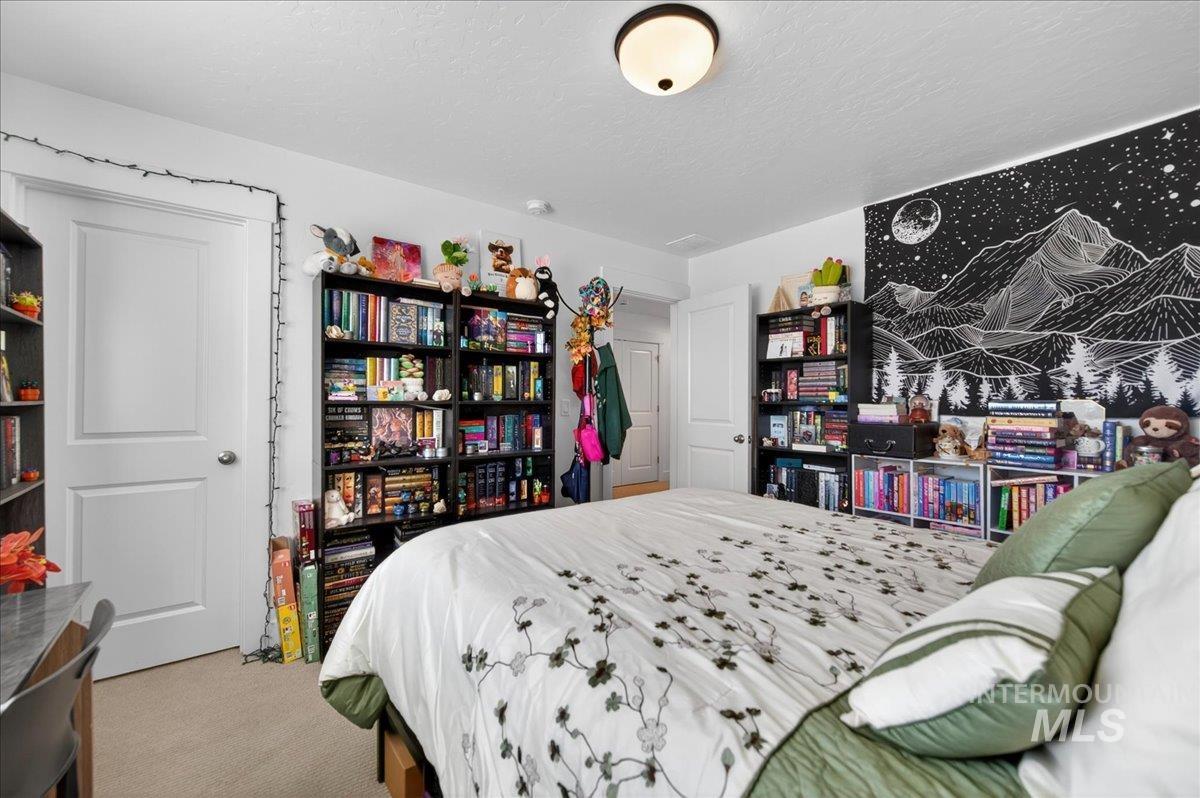 2205 N Vasquero Way Property Photo 11