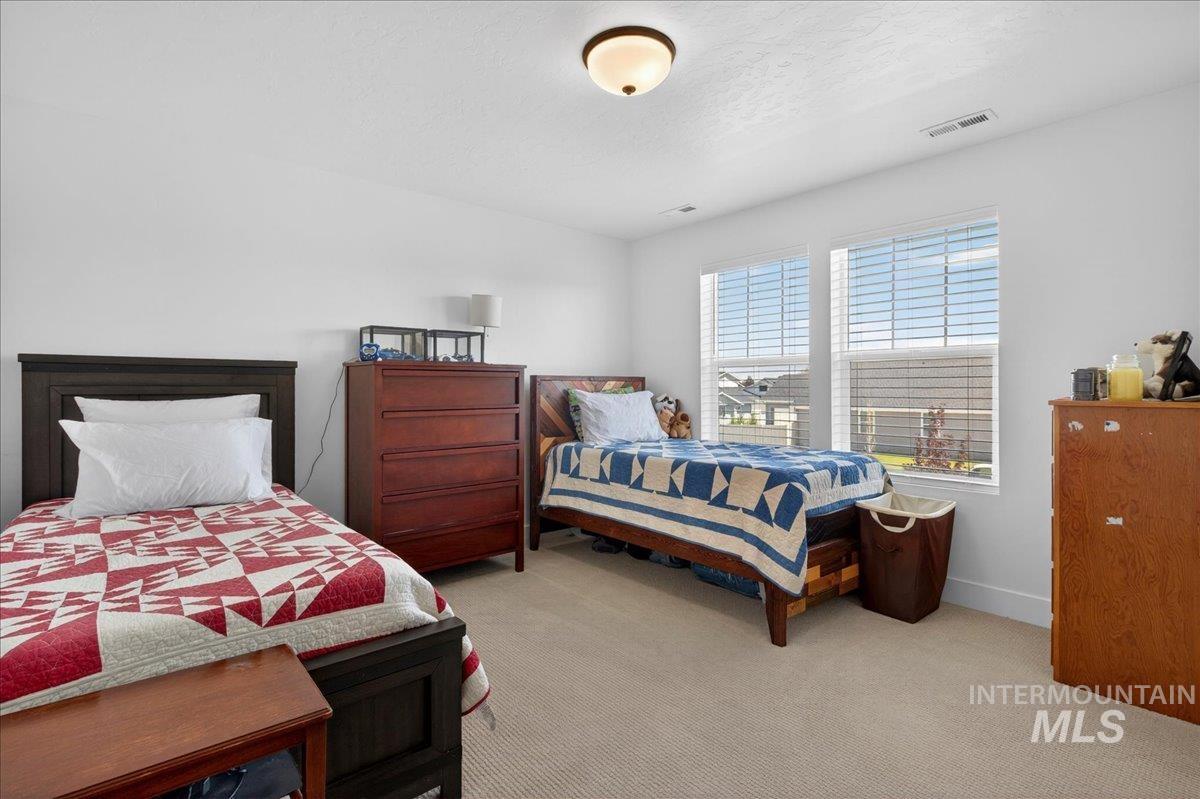 2205 N Vasquero Way Property Photo 12