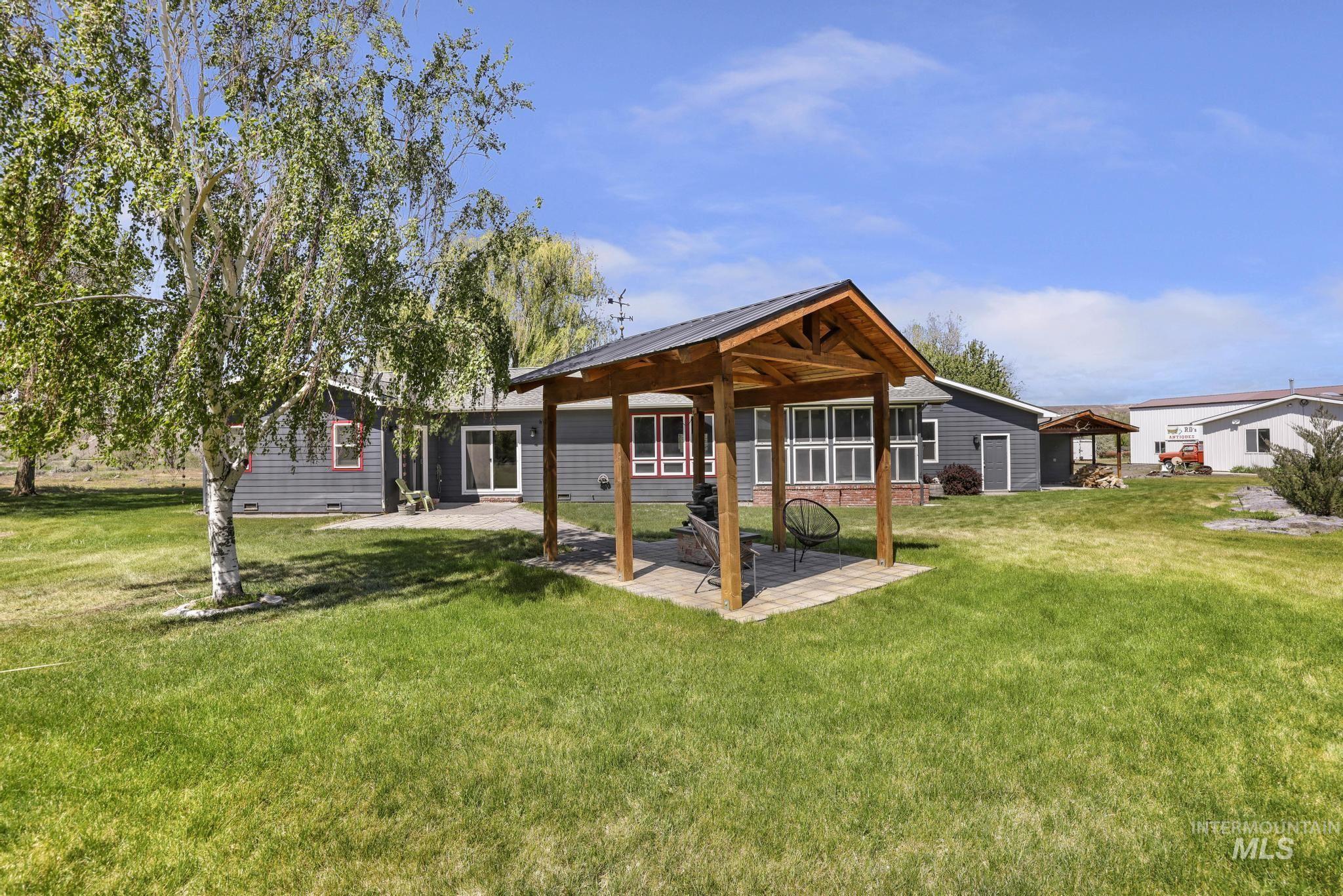 2726 S. 850 E. Property Photo 40