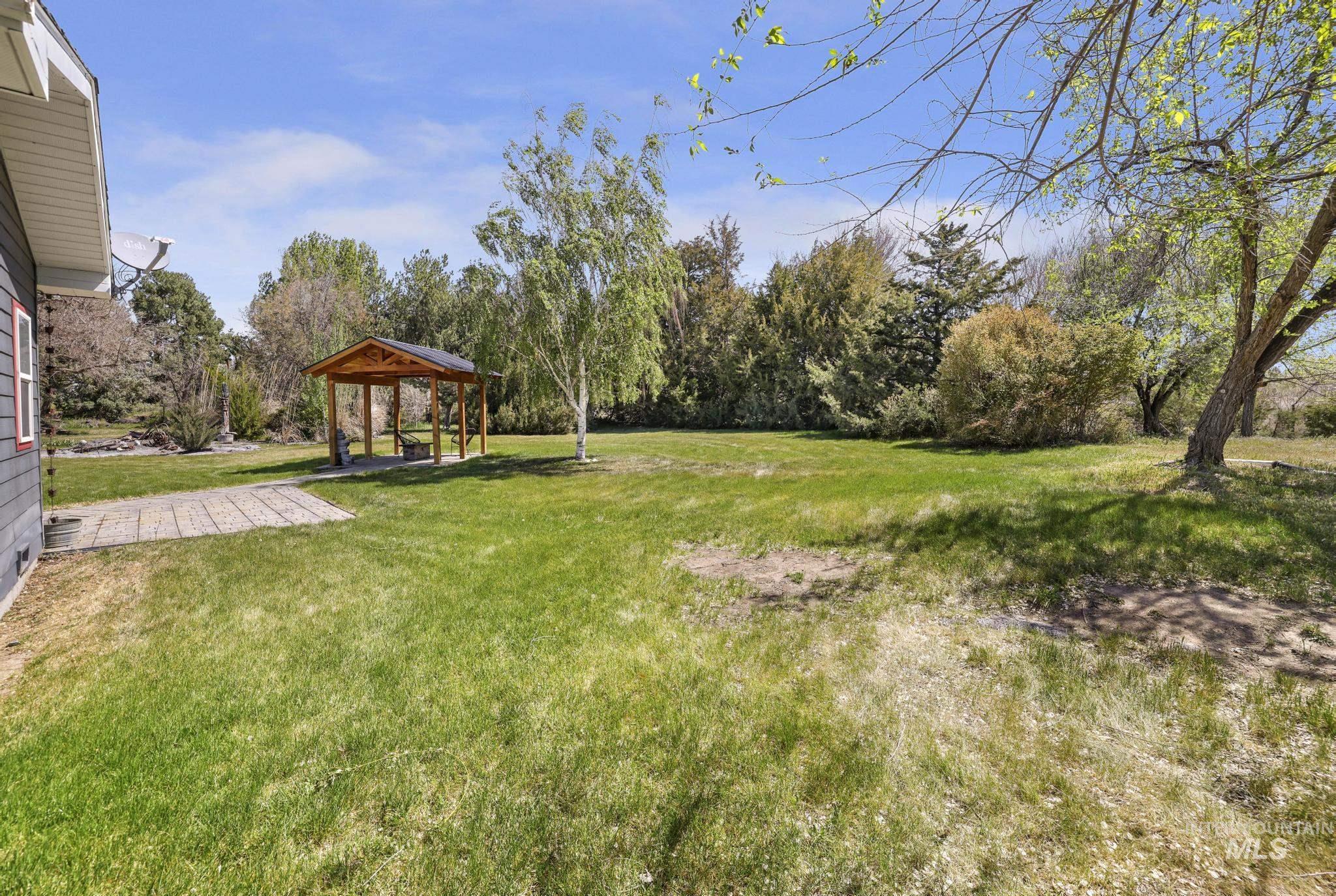 2726 S. 850 E. Property Photo 41