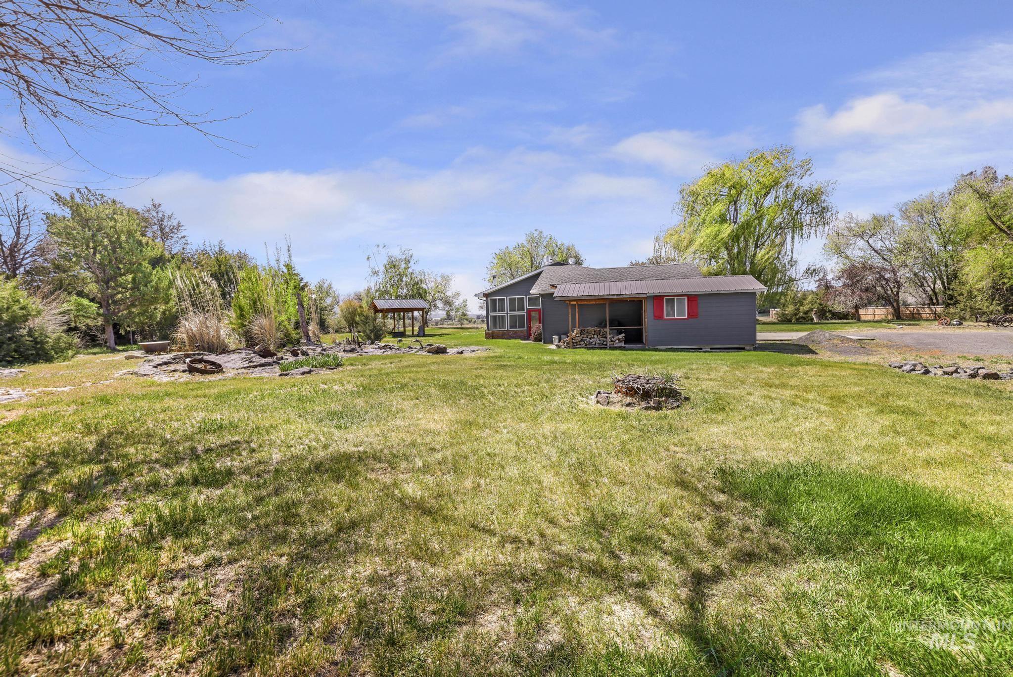 2726 S. 850 E. Property Photo 44