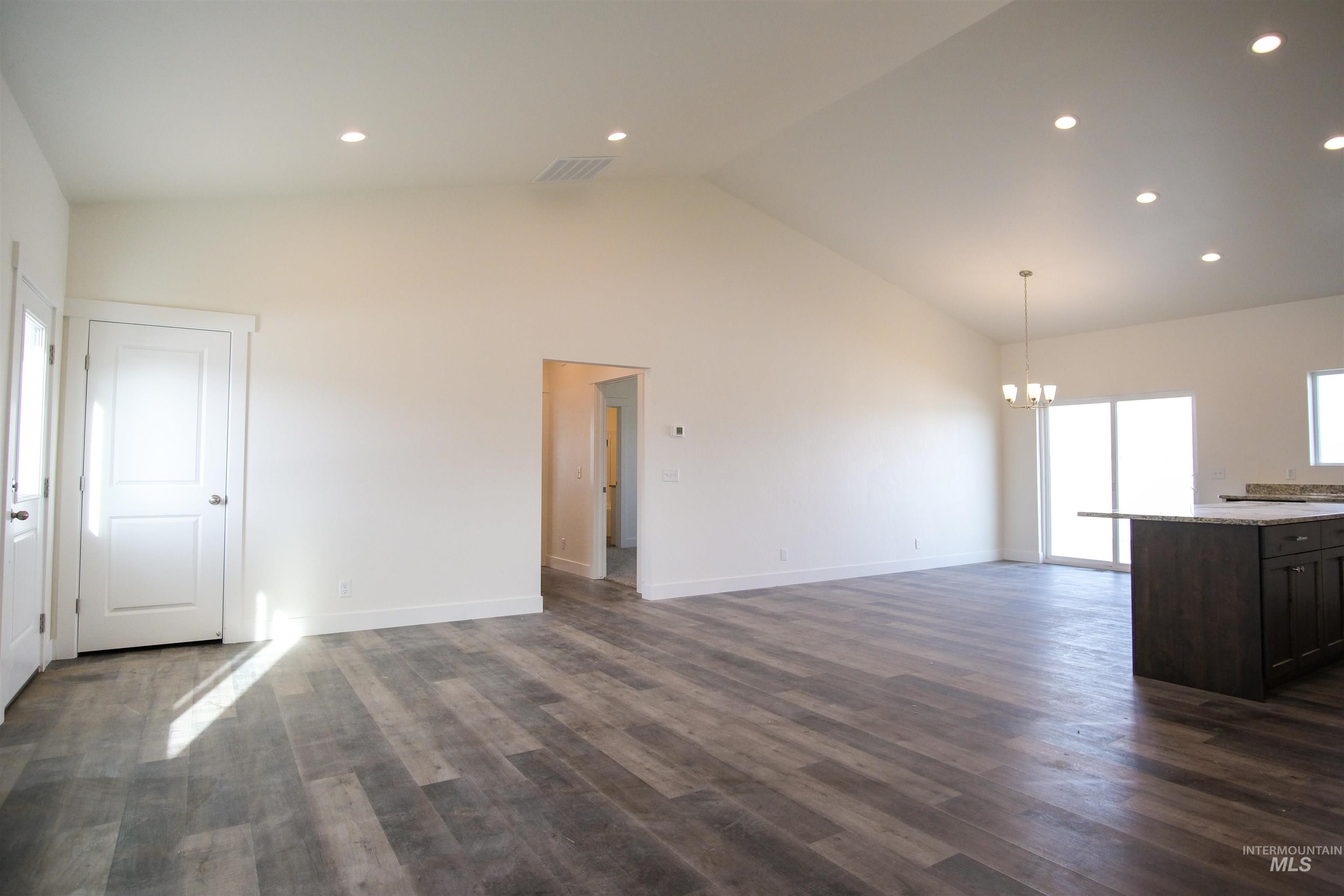 2431 Dorchester Avenue Property Photo 7