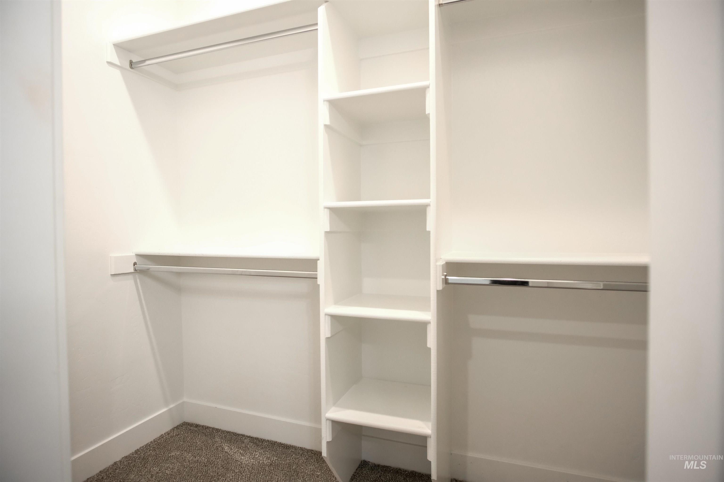 2431 Dorchester Avenue Property Photo 12