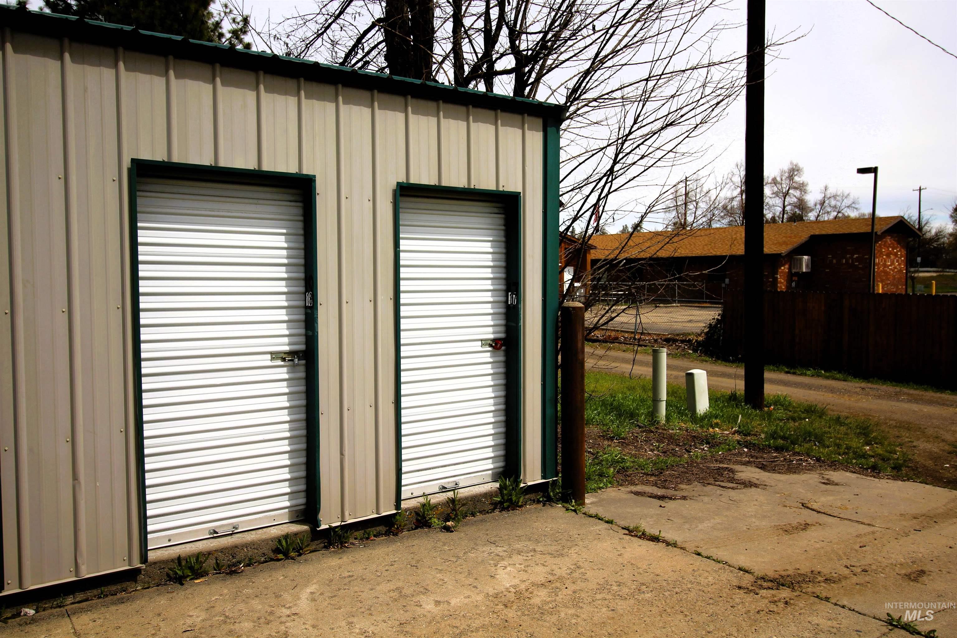 40 S Depot Street Property Photo 13