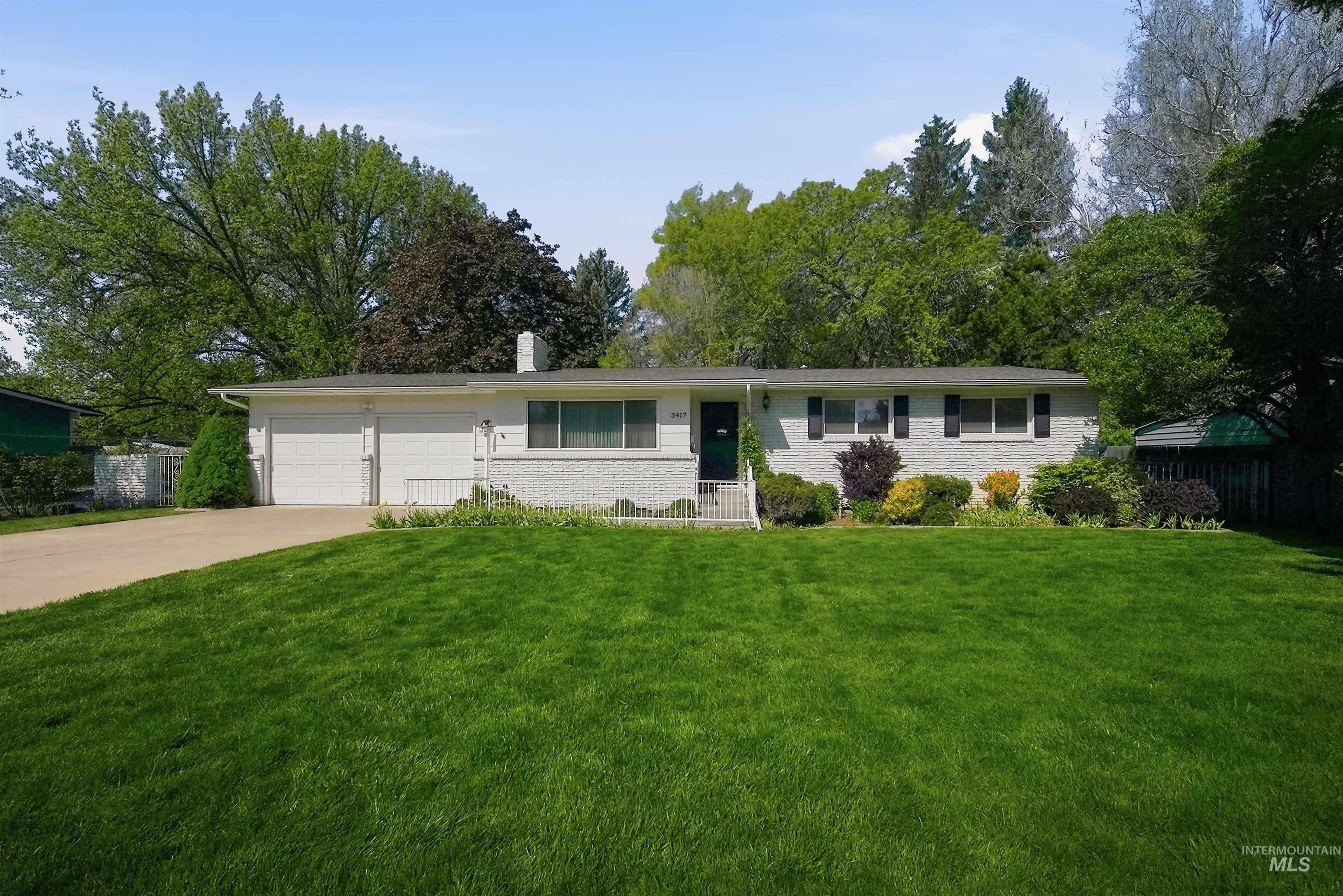 3417 N Kelly Way Property Photo 1