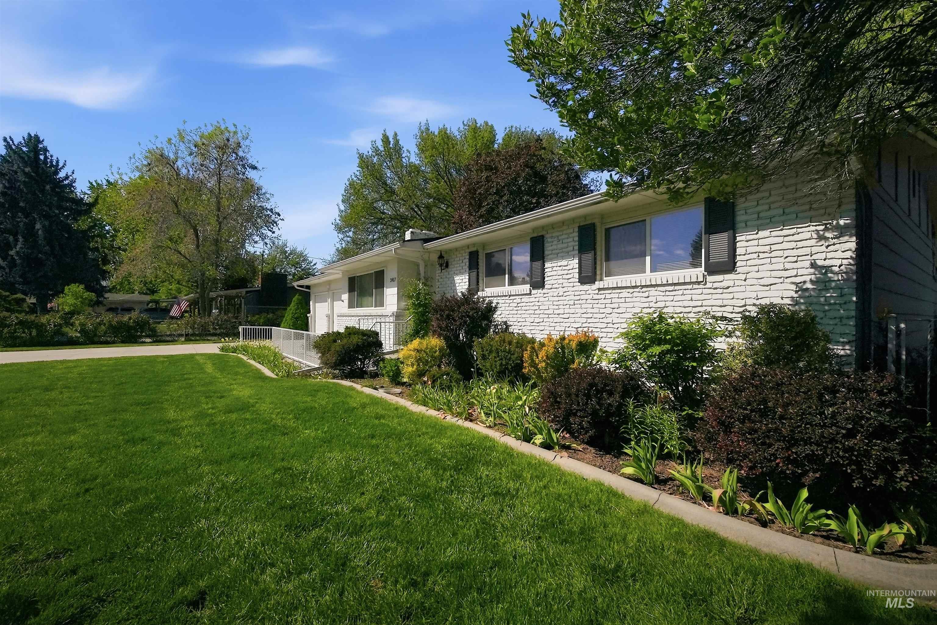 3417 N Kelly Way Property Photo 6