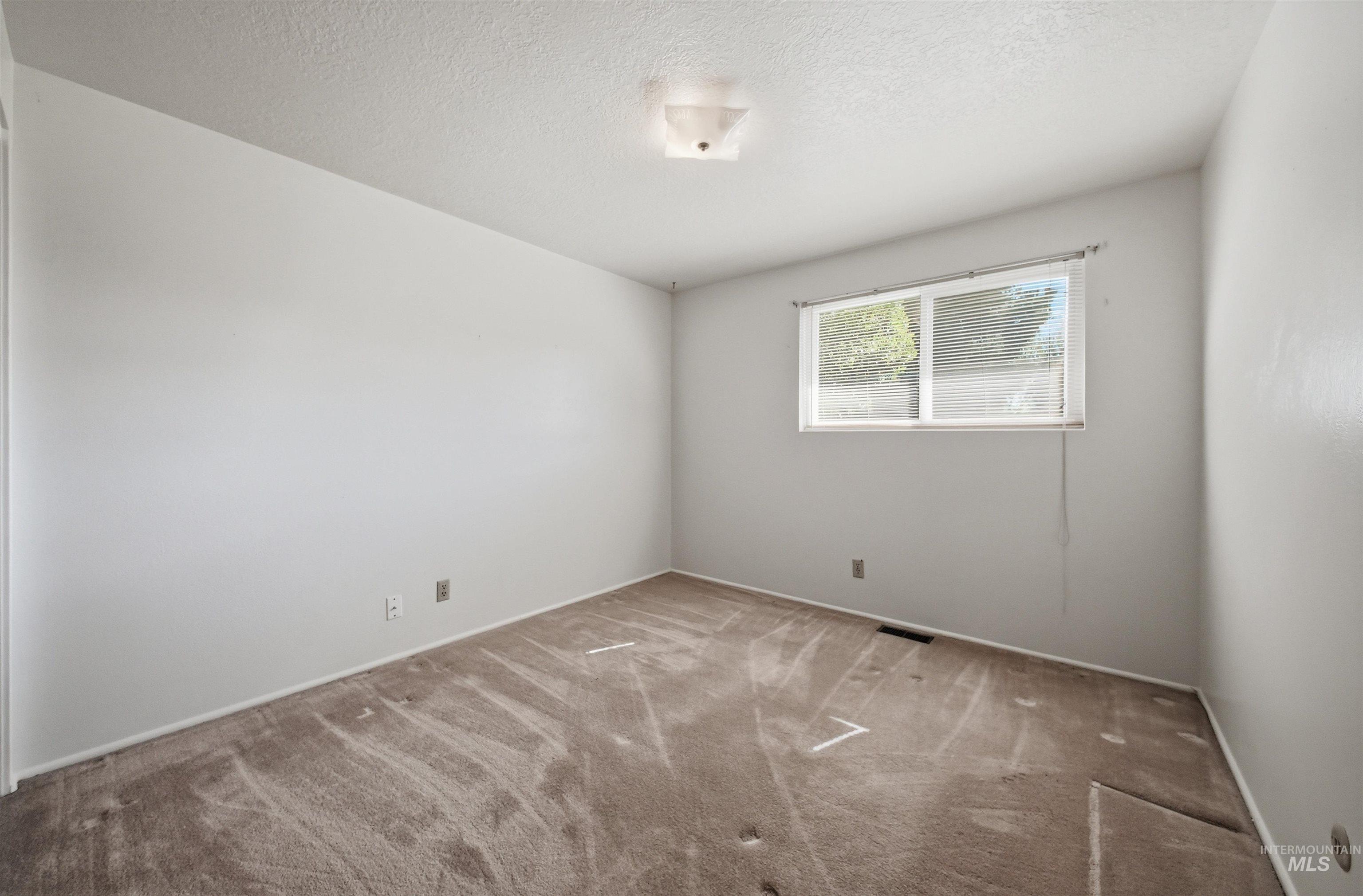 3417 N Kelly Way Property Photo 14