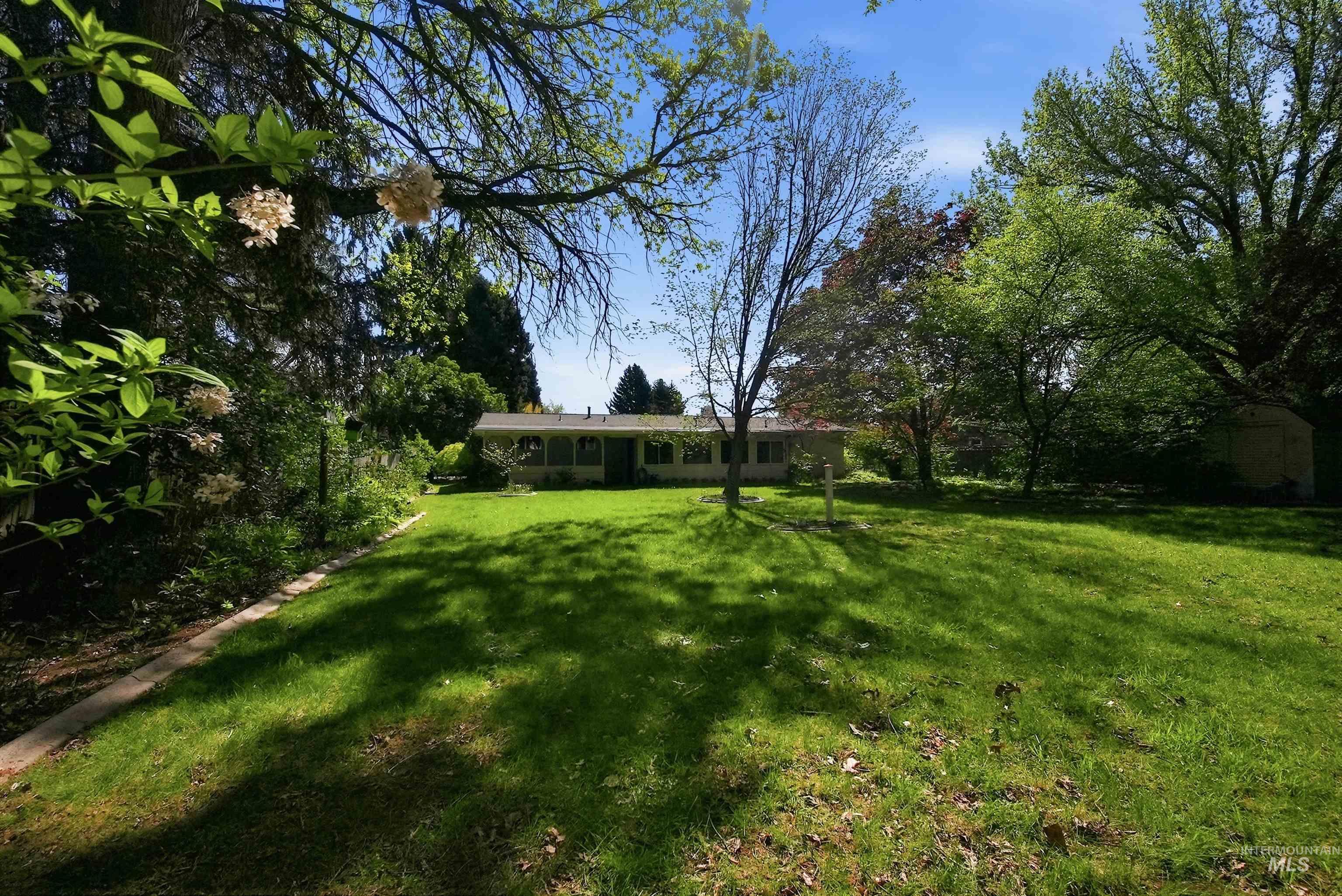 3417 N Kelly Way Property Photo 39