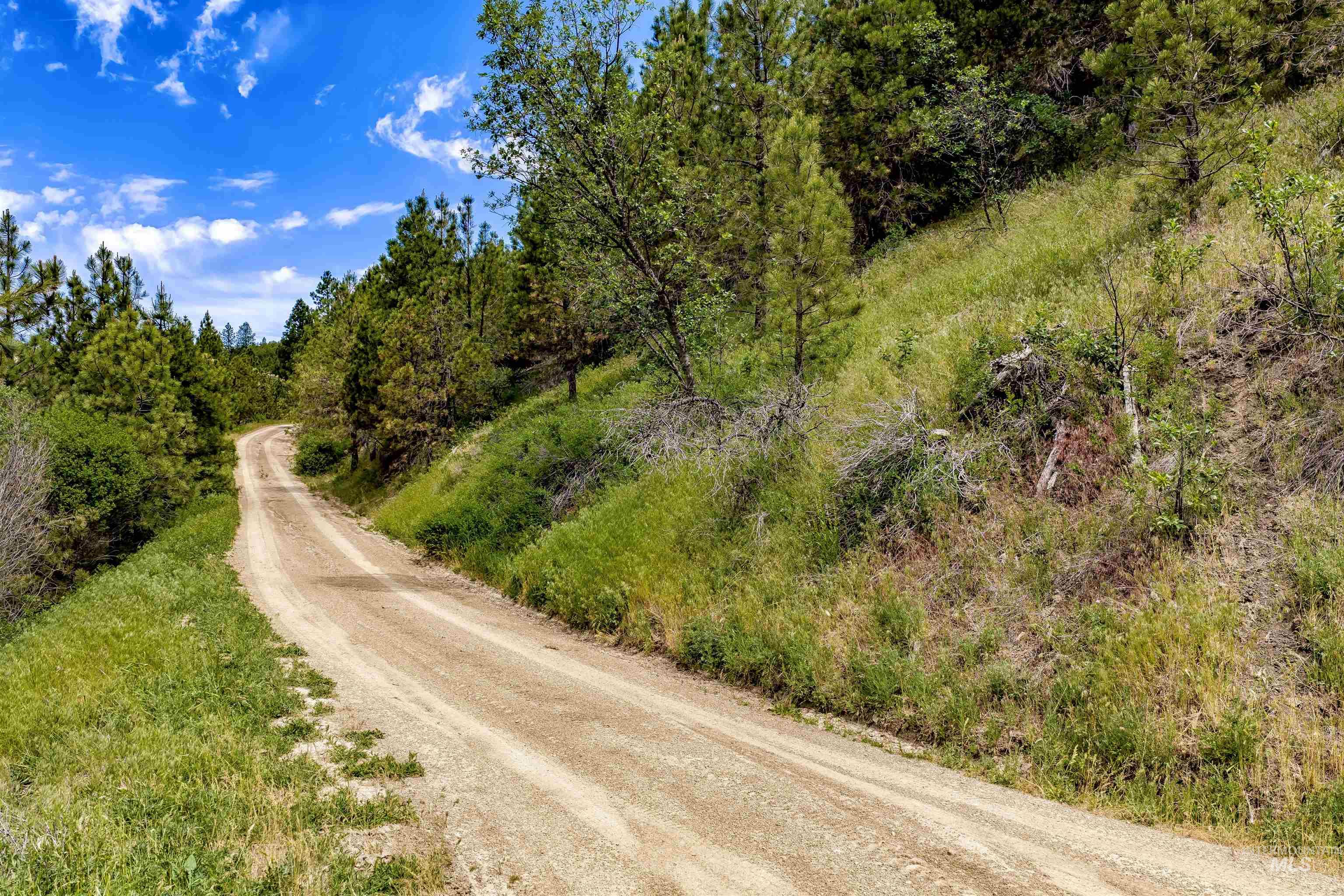 Lot 5 High Corral Sub 2 Property Photo 3