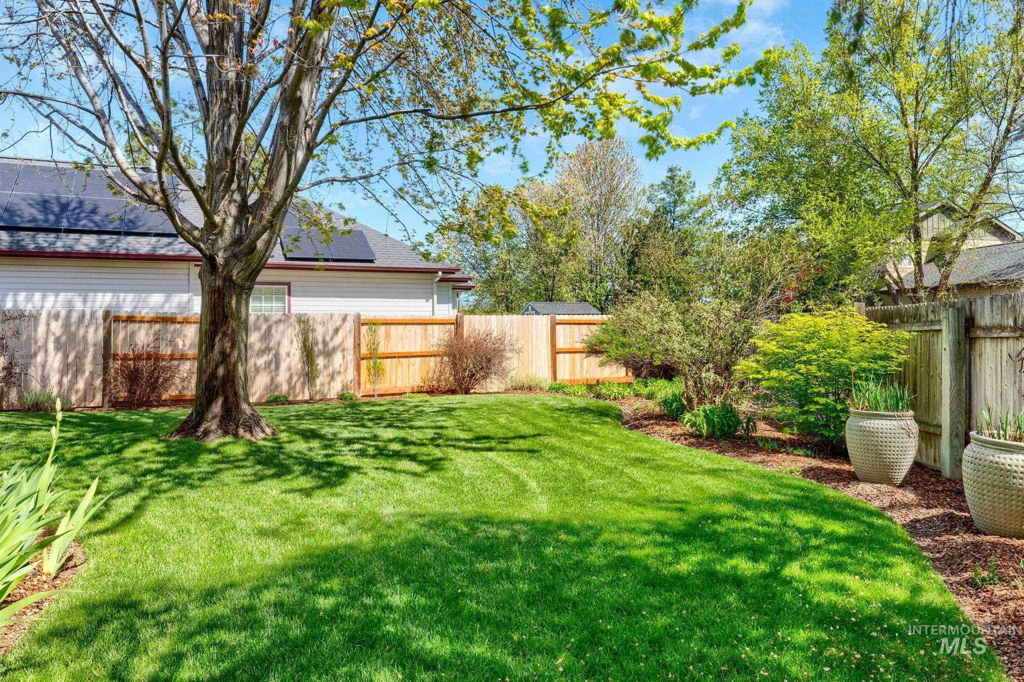 2703 E Ridgedale Place Property Photo 47
