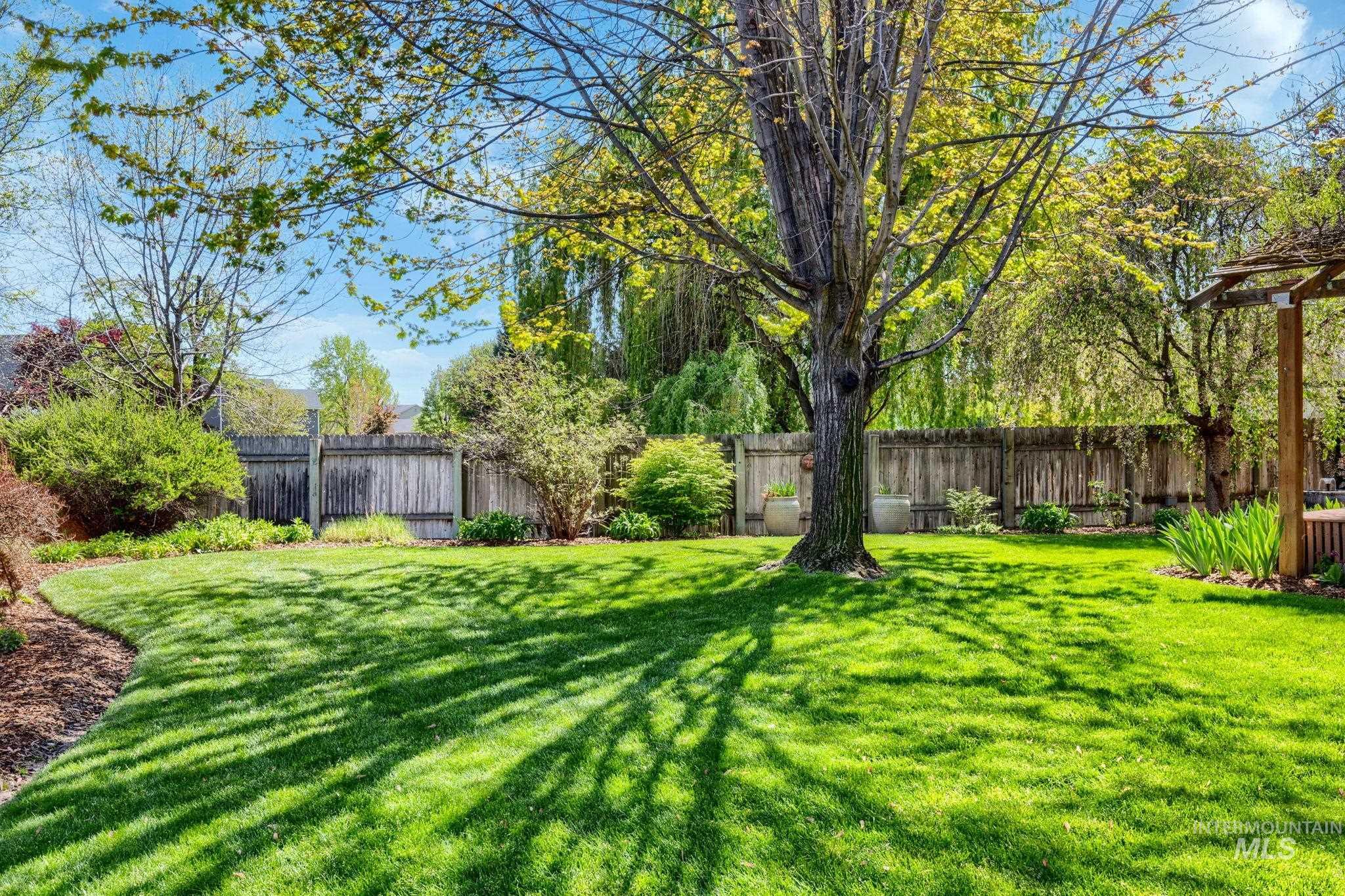 2703 E Ridgedale Place Property Photo 48