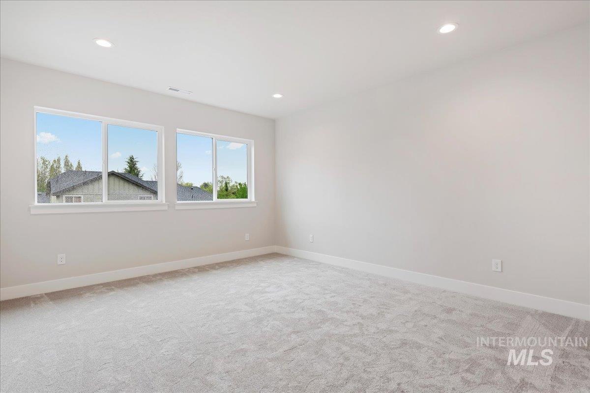 1297 W Malbar St. Property Photo 28