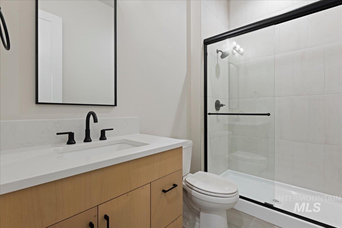 1297 W Malbar St. Property Photo 31