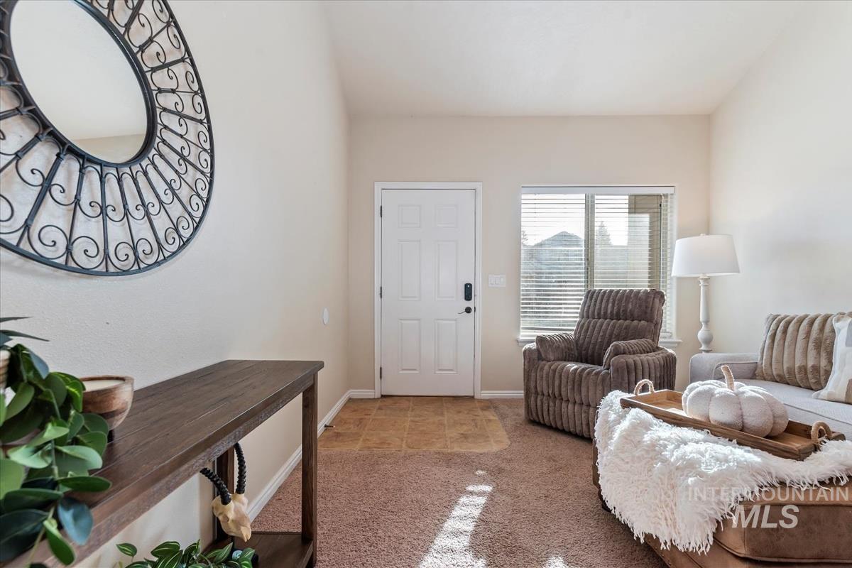 21 Mangum Property Photo 3