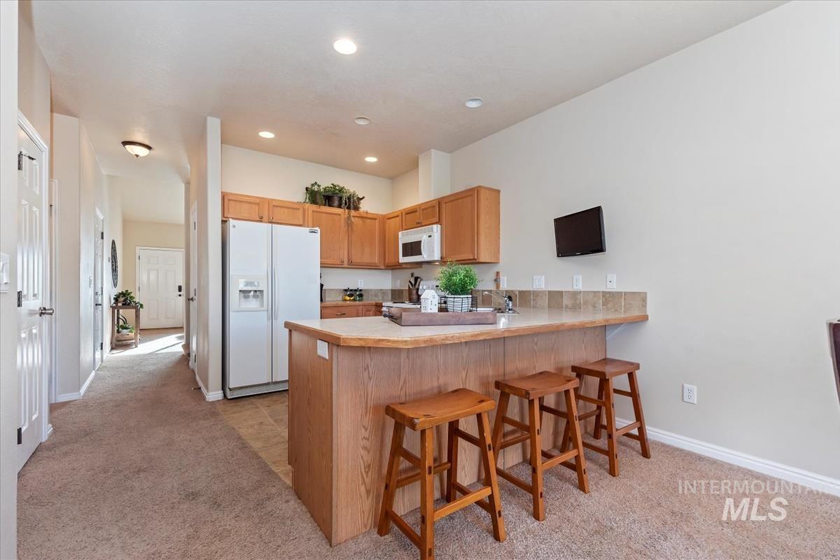 21 Mangum Property Photo 7