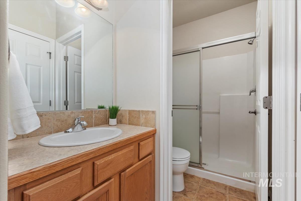 21 Mangum Property Photo 18