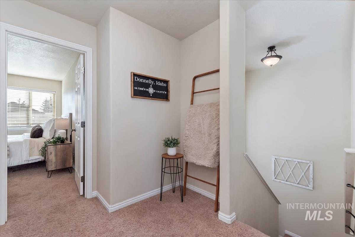 21 Mangum Property Photo 24