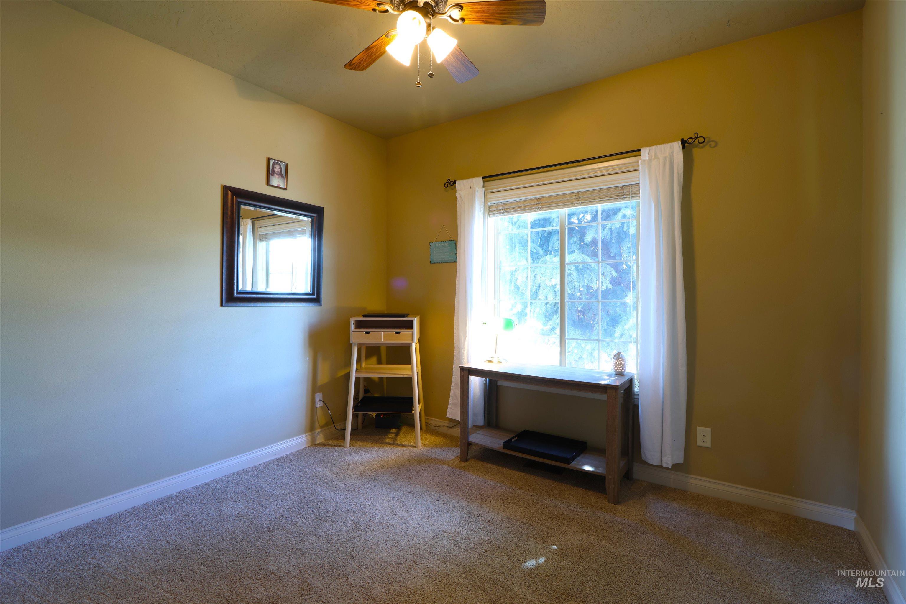 2278 Golf Lane Property Photo 15