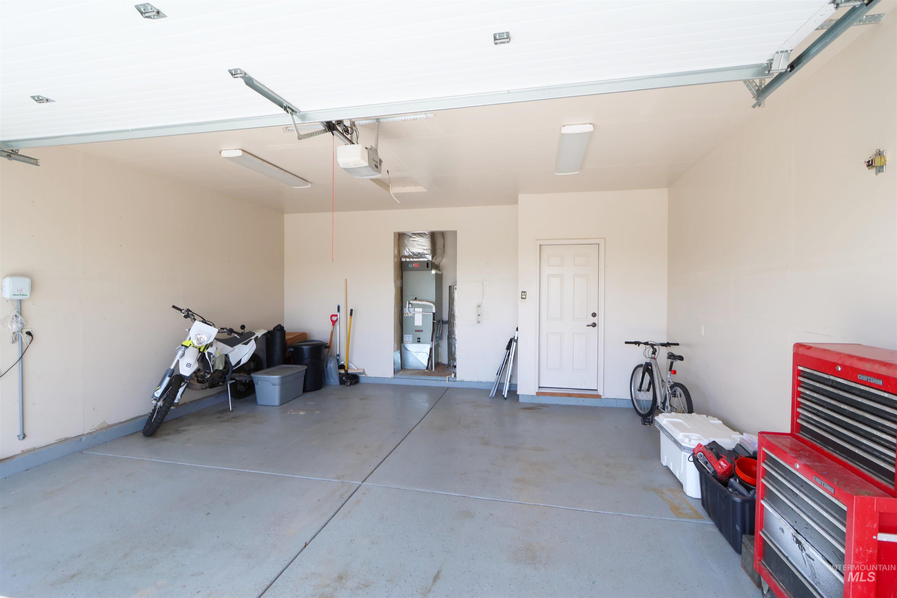 2278 Golf Lane Property Photo 22
