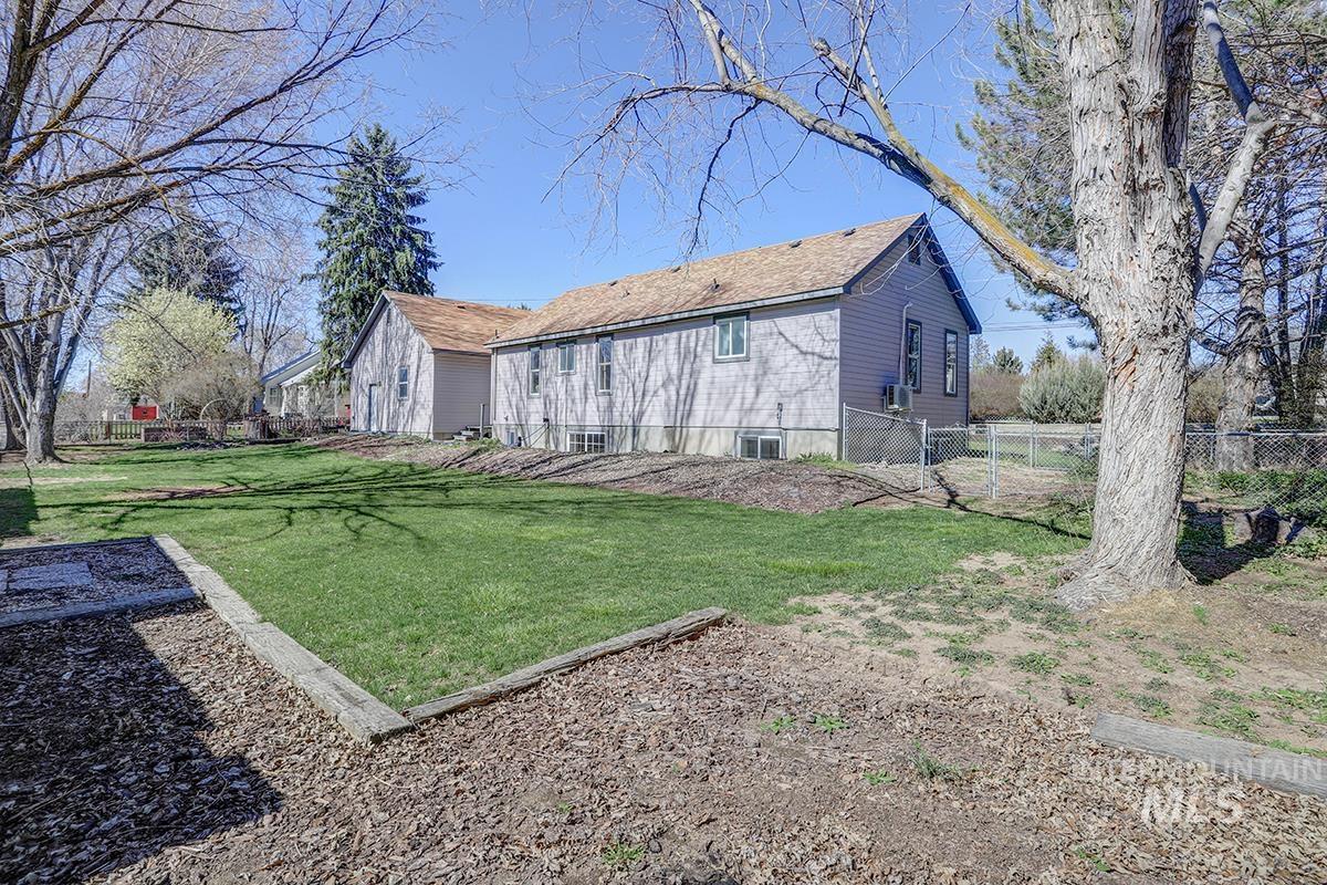 1515 E Florida Ave Property Photo 31