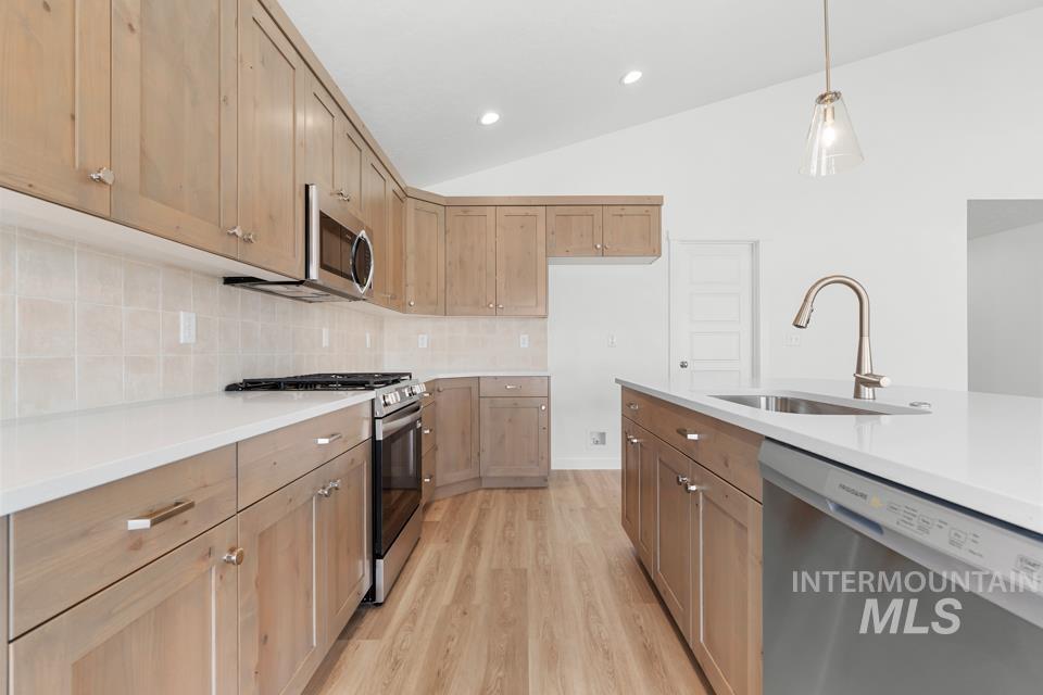 1668 Haystack Rd Property Photo 18