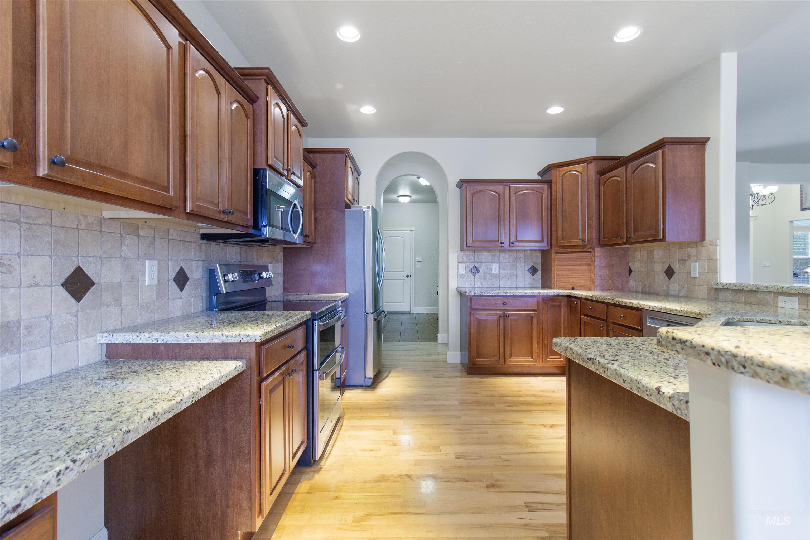 1861 Canyon Park Ct Property Photo 17