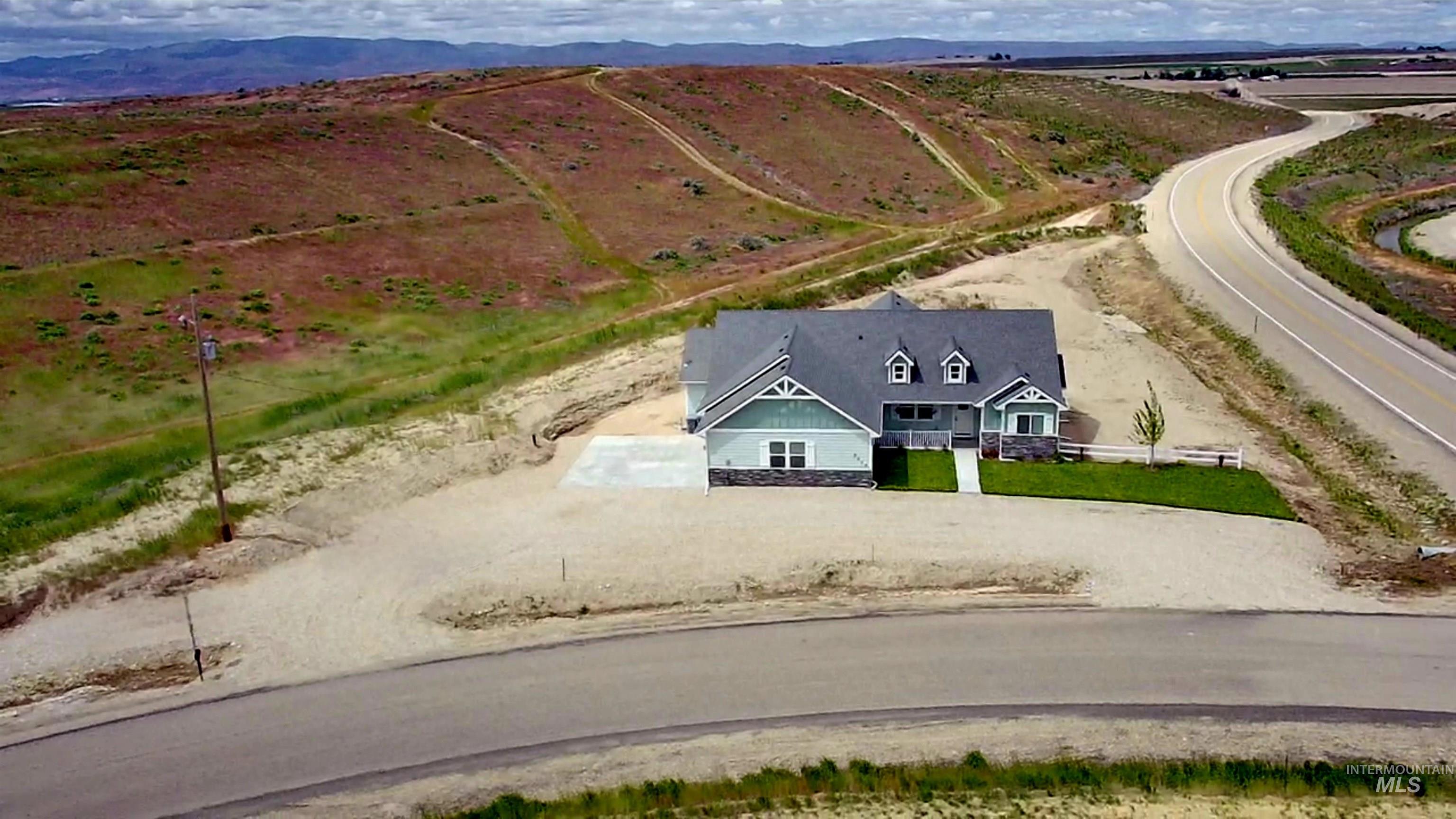 9279 Rolling Hills Ct Property Photo 9