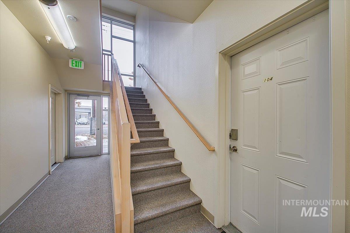 1463 W Grand Ave #104 Property Photo 37