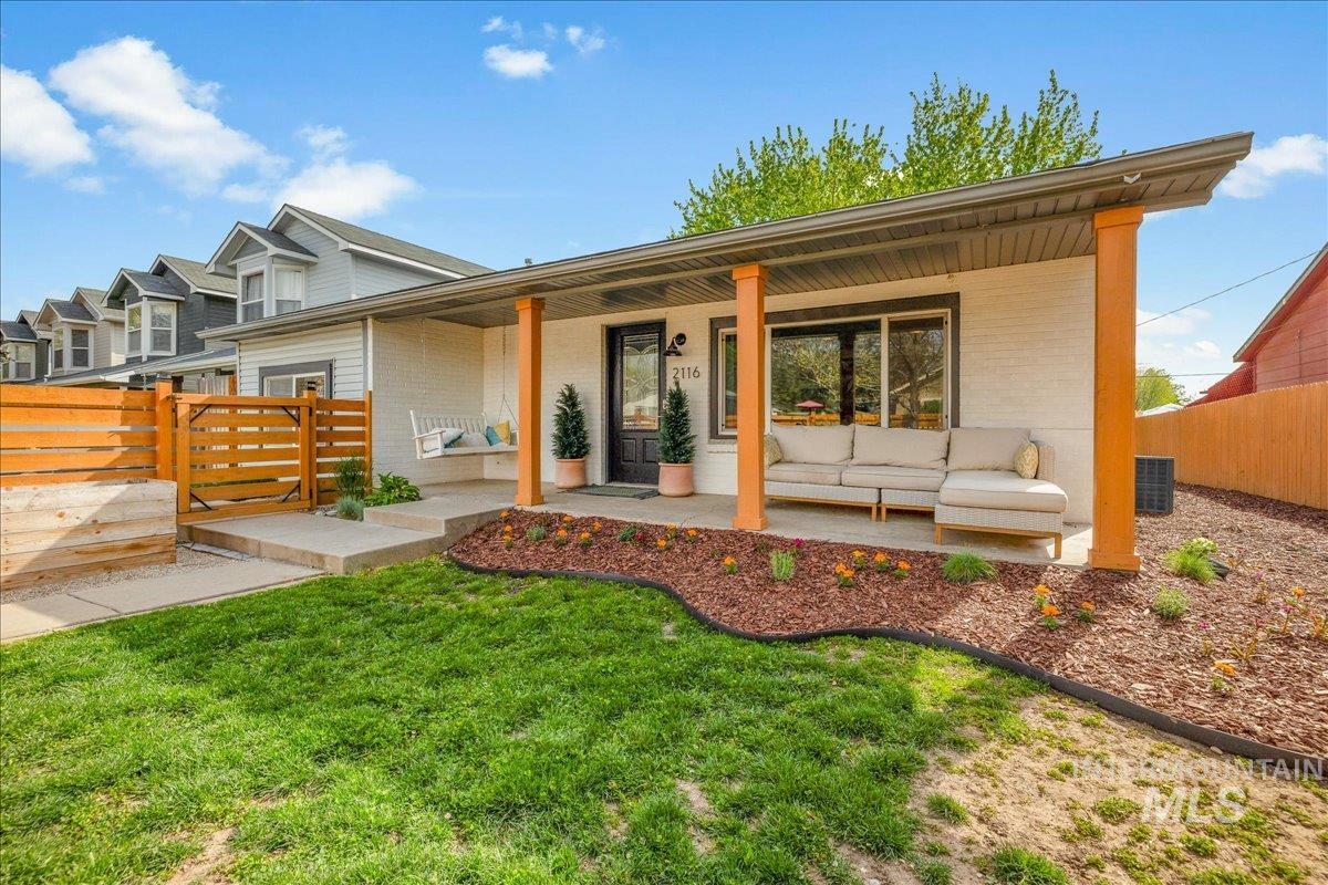 2116 S Pacific St Property Photo 39