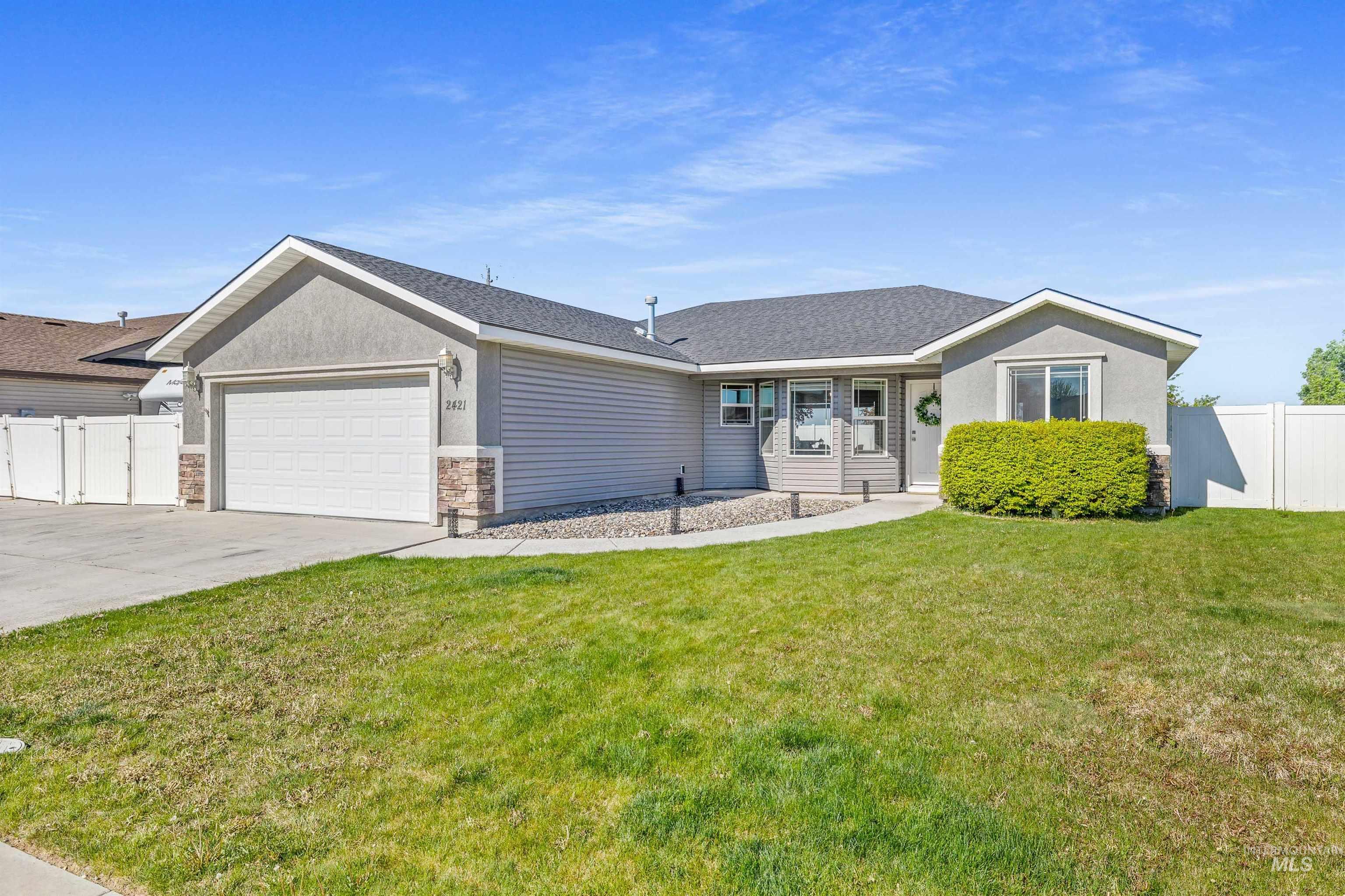 2421 Forge Street Property Photo 1