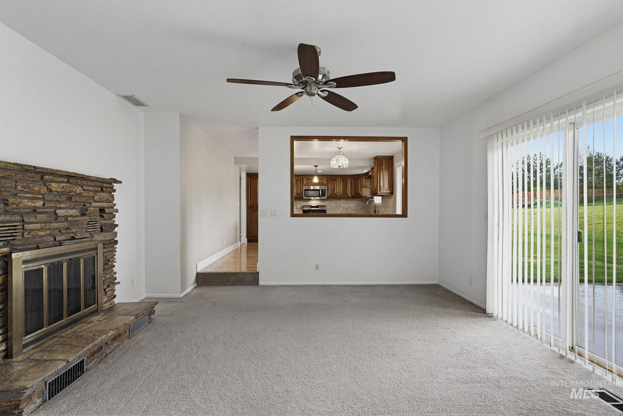 3555 S Beverly St Property Photo 18