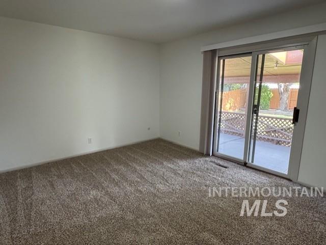 432 Meadows Lane Property Photo 6