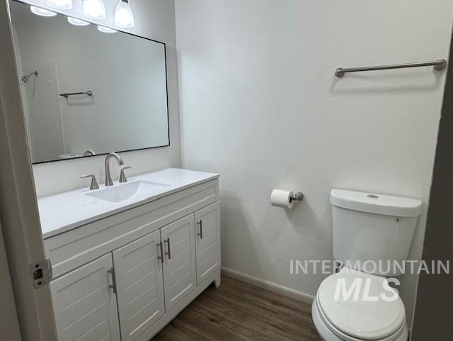 432 Meadows Lane Property Photo 8