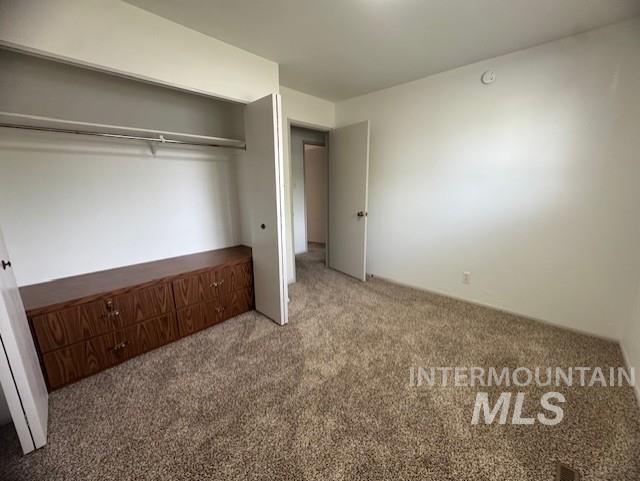 432 Meadows Lane Property Photo 10