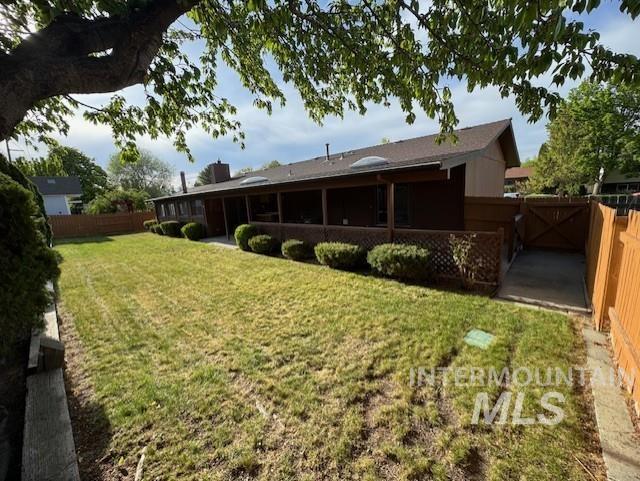 432 Meadows Lane Property Photo 15