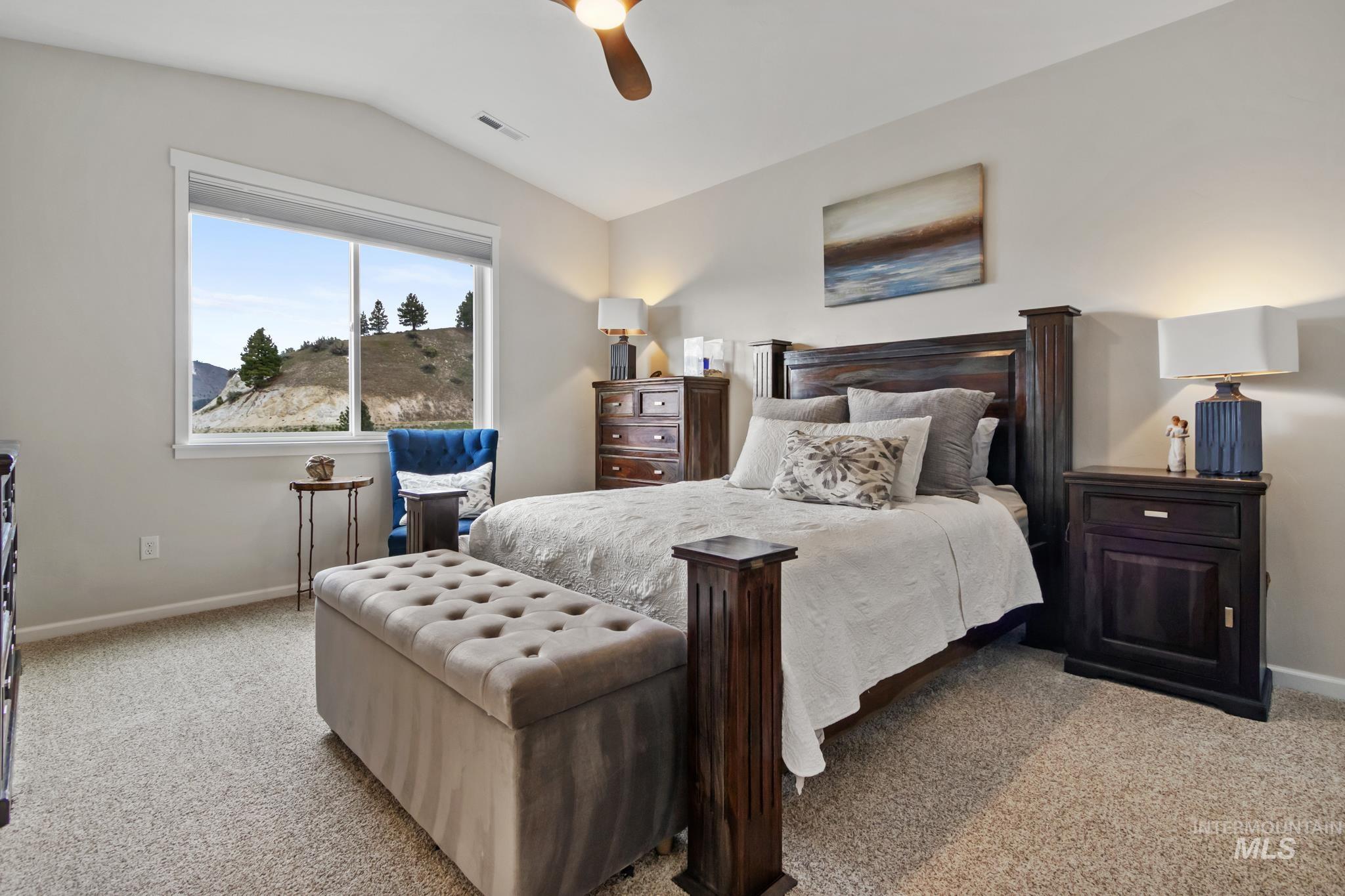 85 Trails End Way Property Photo 10