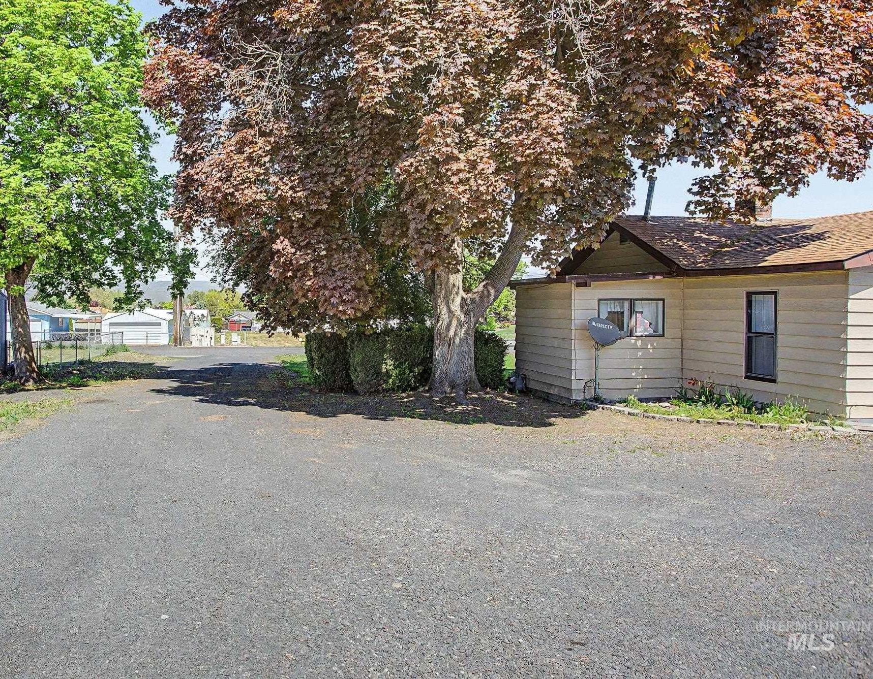 1534 Grelle Ave. Property Photo 4