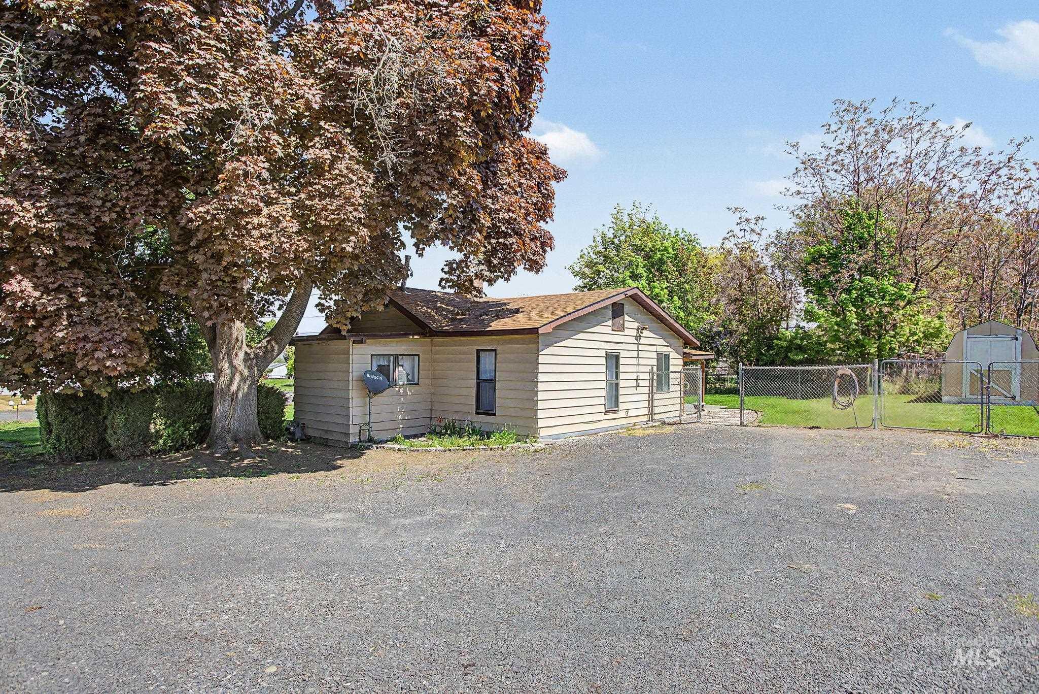 1534 Grelle Ave. Property Photo 6