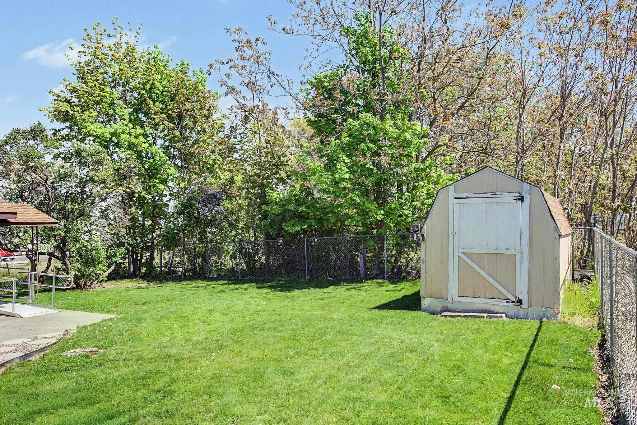 1534 Grelle Ave. Property Photo 32