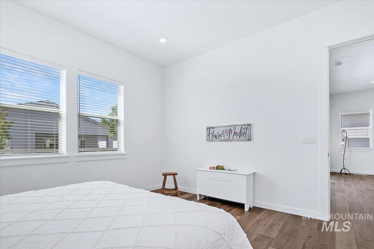 8651 W Stillmore St Property Photo 17