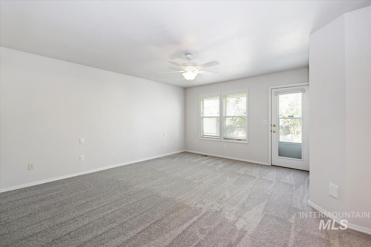 2501 S Meyer St Property Photo 18