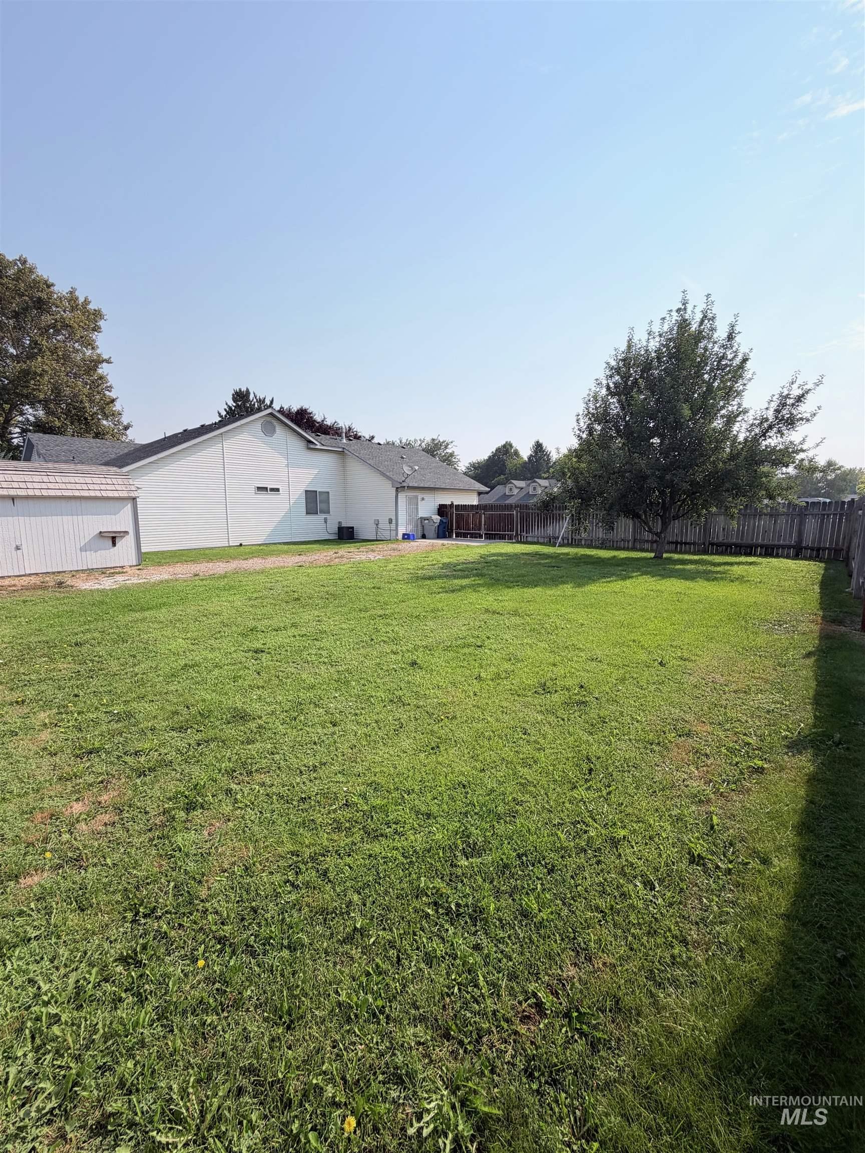 2501 S Meyer St Property Photo 35