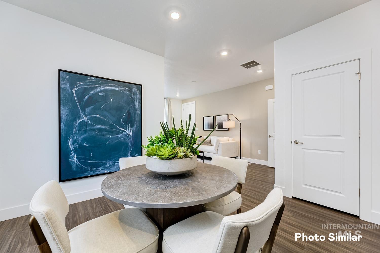 15086 Irisation Ave Property Photo 23